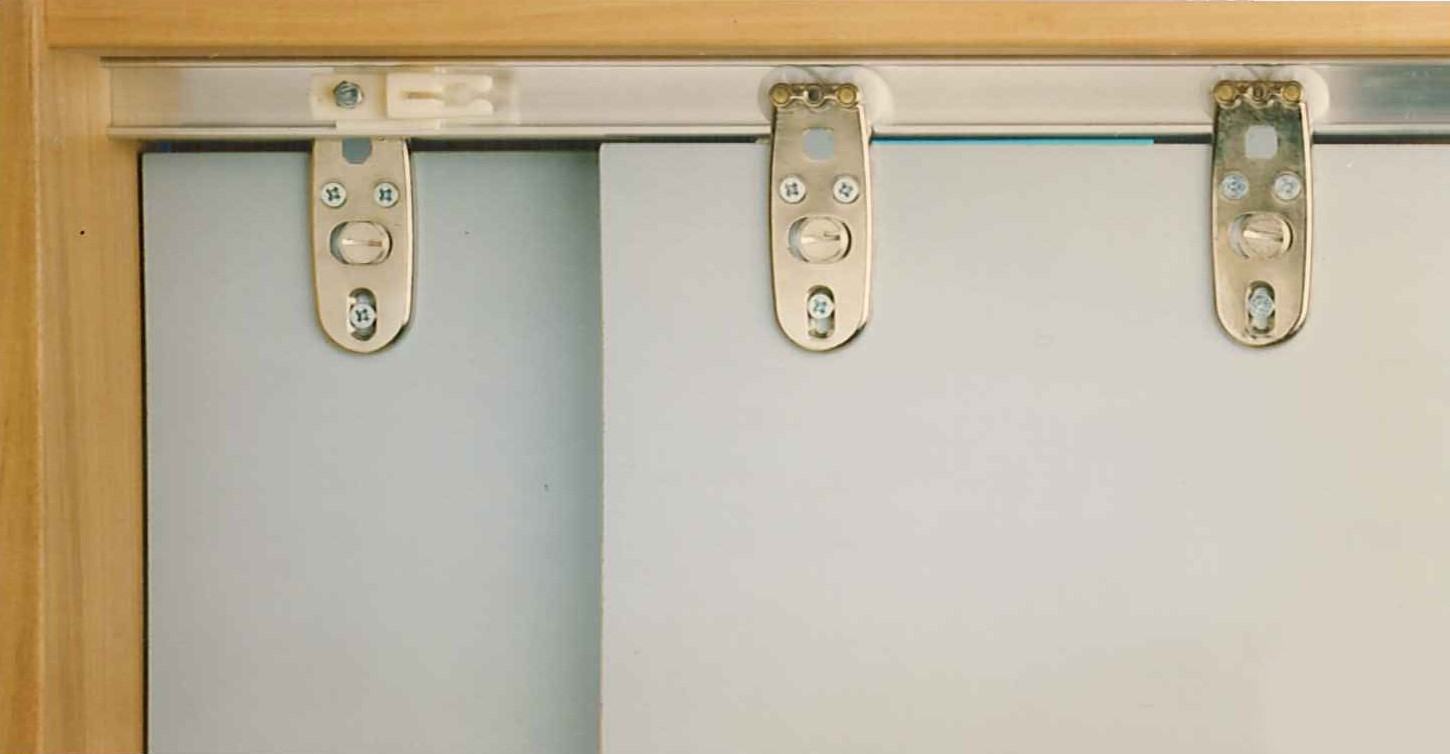 GUARNITURE PER ANTE SCORREVOLI SOSPESE