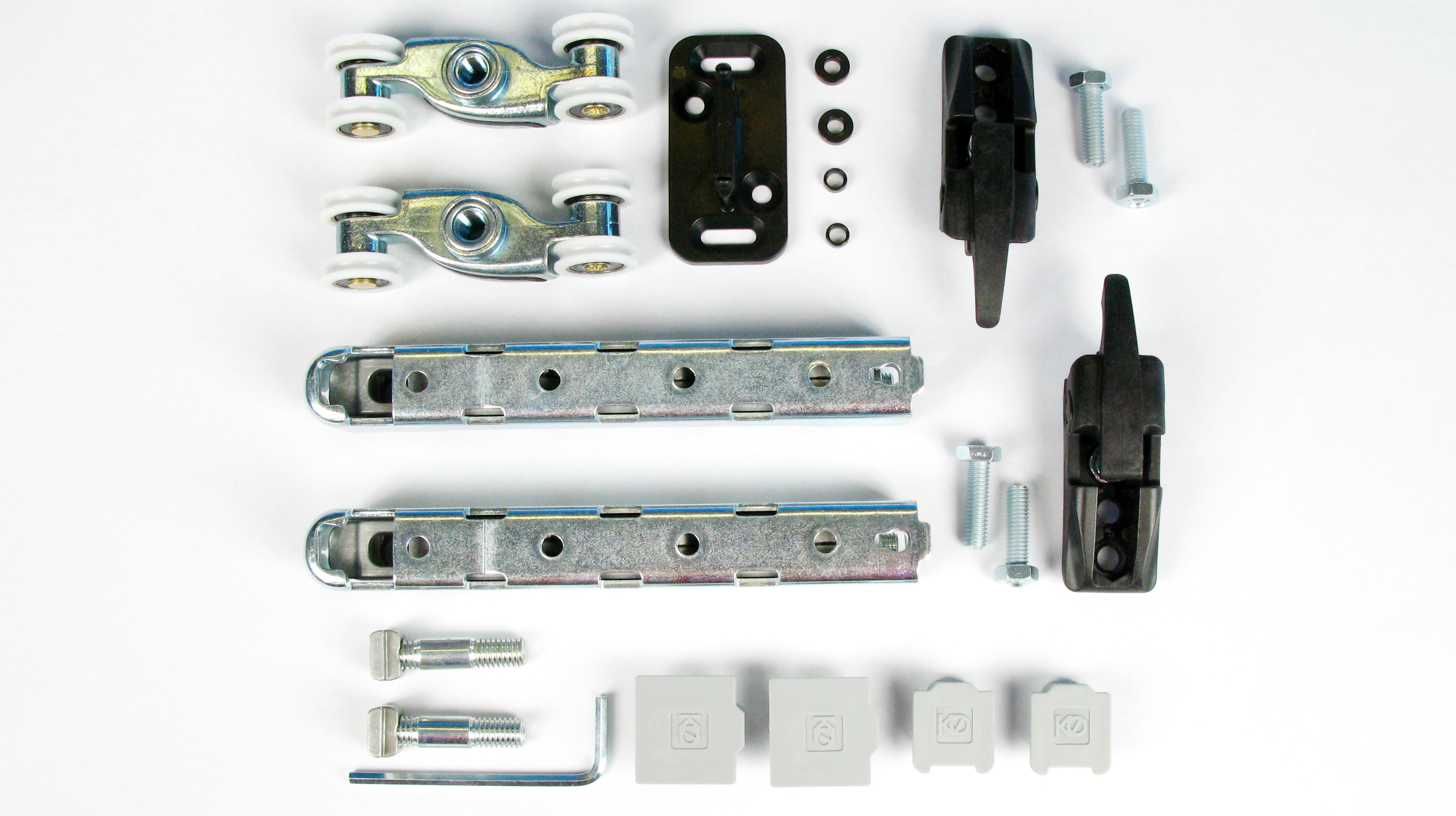 GUARNITURE PER SISTEMI SCORREVOLI E ANTISPIFFERI 